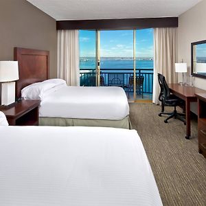 2 Double Beds Premium Room Bay View Non-Smoking